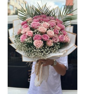 Pembe gül buketi